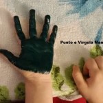 Festa della Donna: lavoretto con mani e pittura